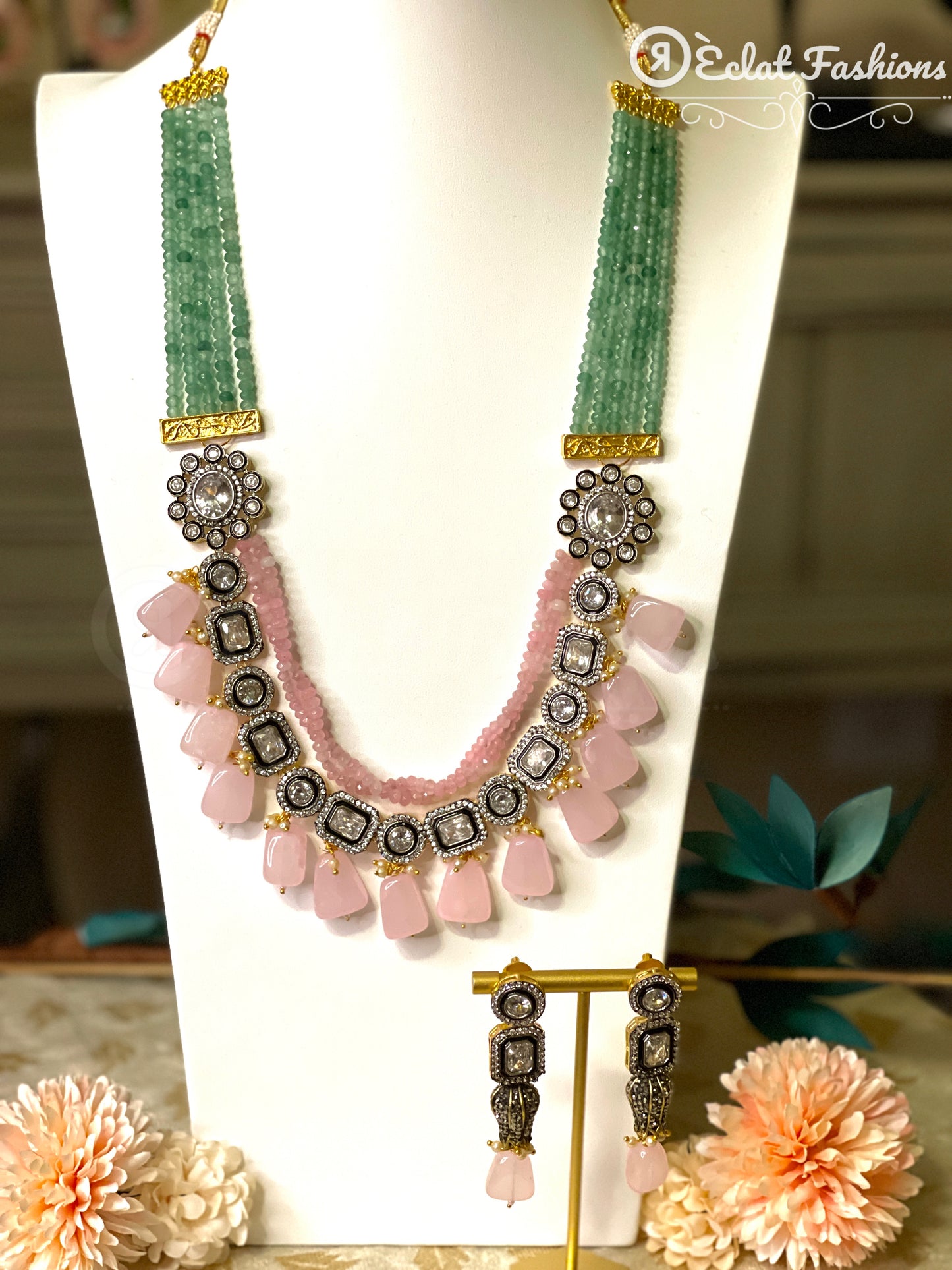Saanj Mala set