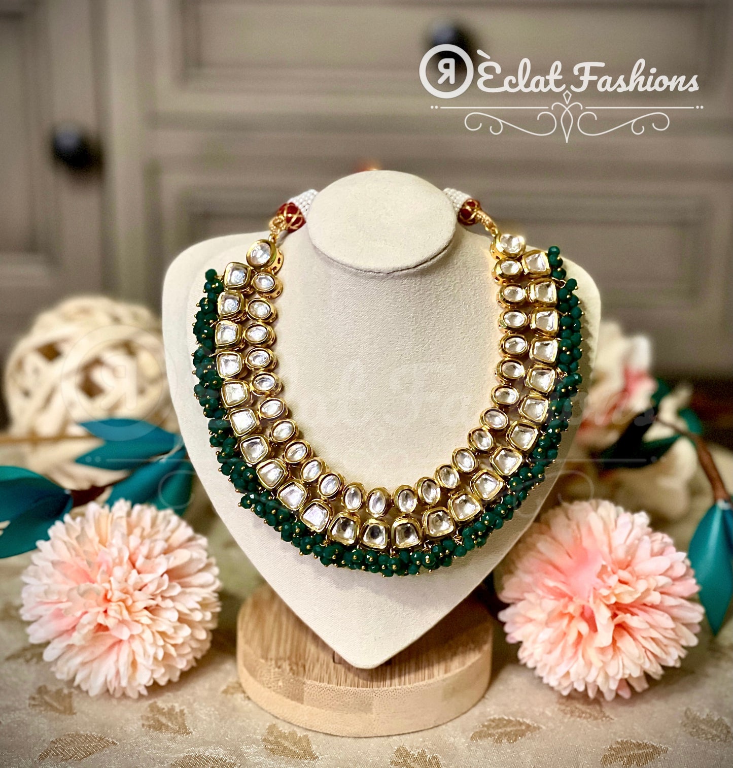 Avery Choker Set